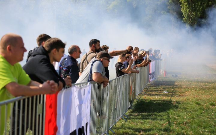 Bimmer Parádé az állatmentőknek - fotó: 