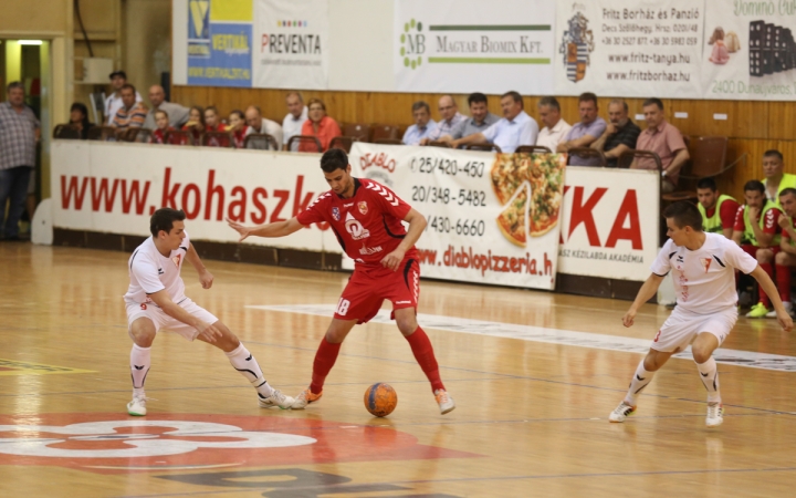 Futsal: Dunaferr DF Renalpin FC - Berettyóújfalu  - fotó: Ónodi Zoltán