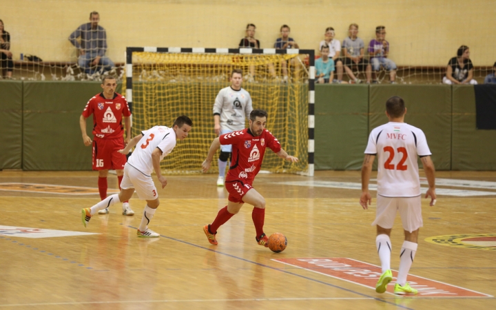 Futsal: Dunaferr DF Renalpin FC - Berettyóújfalu  - fotó: Ónodi Zoltán