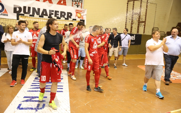 Futsal: Dunaferr DF Renalpin FC - Berettyóújfalu  - fotó: Ónodi Zoltán