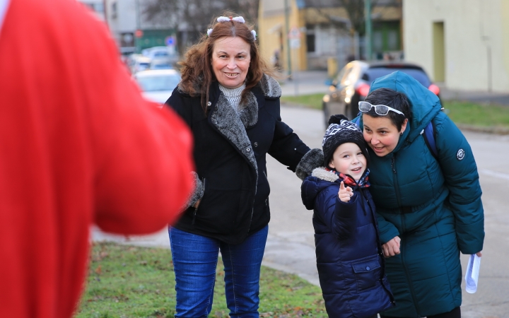 Mikulások városszerte, sok-sok ajándékkal és örömteli pillanattal - fotó: 