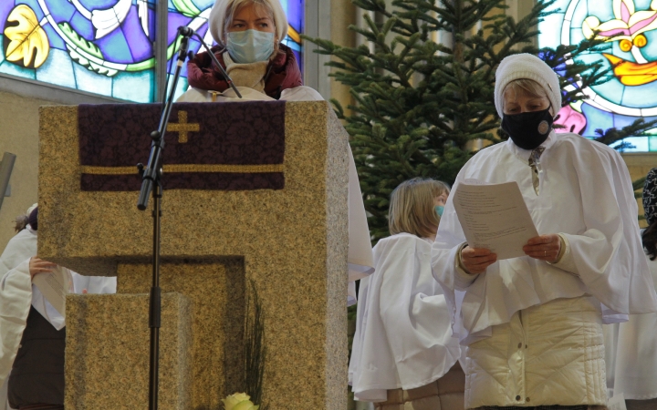 Karácsonyi pásztorjáték a római katolikus főtemplomban - fotó: 