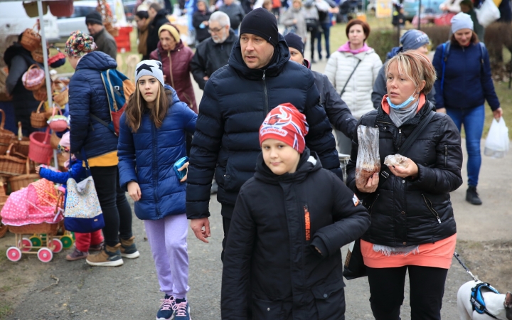 Dunai Kincses Kert: tavaszváró sokadalom - fotó: 