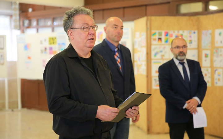 Diákok alkotópályázati tárlata a Szivacs Galériában - fotó: 