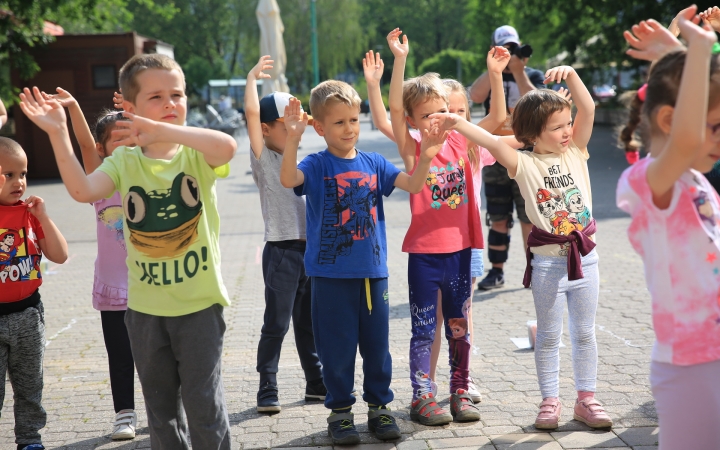 Gyermeknapi rajzversenyt szervezett a DLSZ - fotó: 