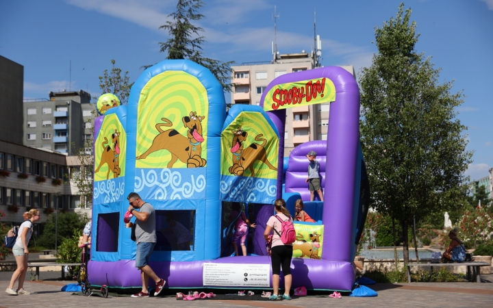 Duna Plazma egészségnap a Városháza téren - fotó: 