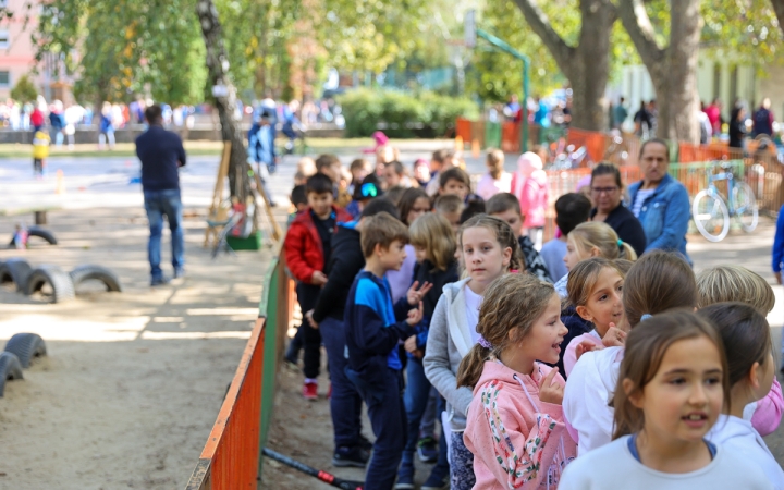 Színes piknik a Móricz udvarán  - fotó: 