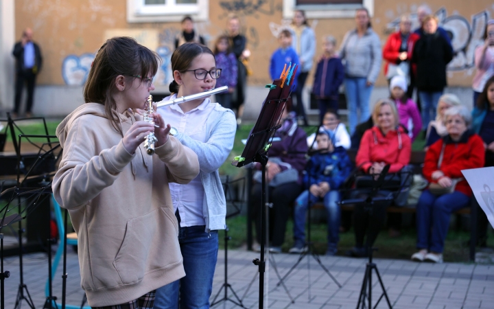 Sokszólamú zenei világnap - fotó: 