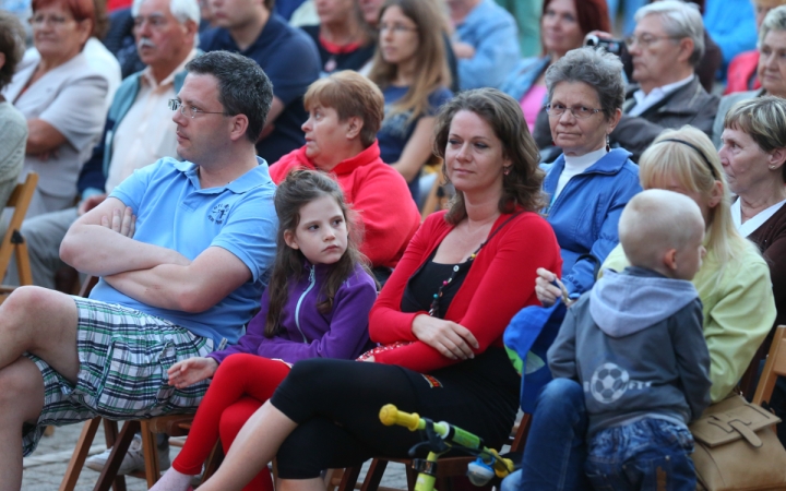 Idén is Petőfi Művészeti Liget! - fotó: Ónodi Zoltán Idén is Petőfi Művészeti Liget! - fotó: Ónodi Zoltán