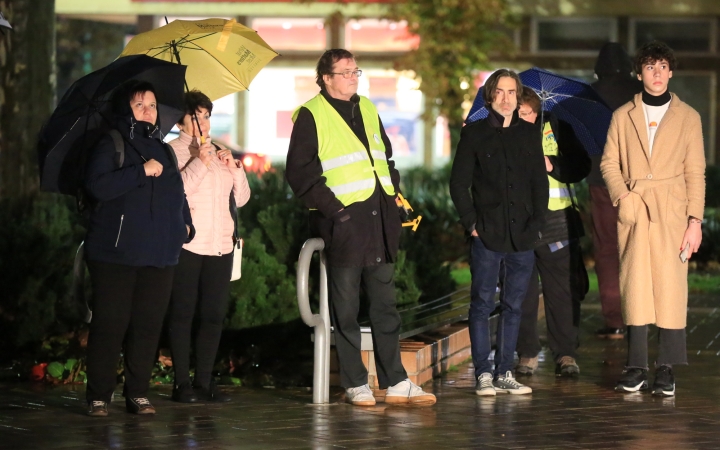 Élőlánc, demonstráció és nyílt fórum az oktatás válsága miatt - fotó: 