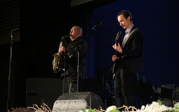 Újévköszöntő koncert a Sándor Frigyes Zeneiskolától - fotó: 