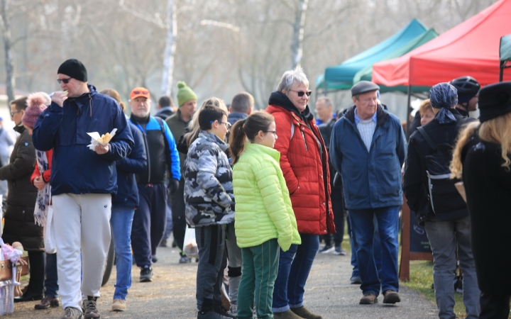 Februári forgatag a Szalki-szigeten - fotó: 