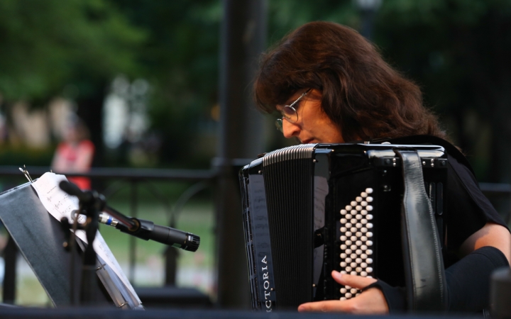 Zenepavilon- Edith Piaf zenés életrajz - fotó: Ónodi Zoltán