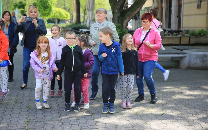 Gyermeknapi rajzversenyen ügyeskedtek az óvodások - fotó: 