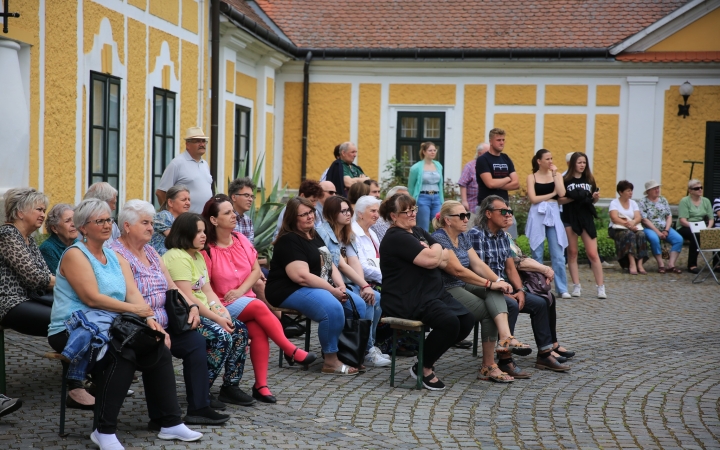 Rácalmási Passió – már tizedszer! - fotó: 