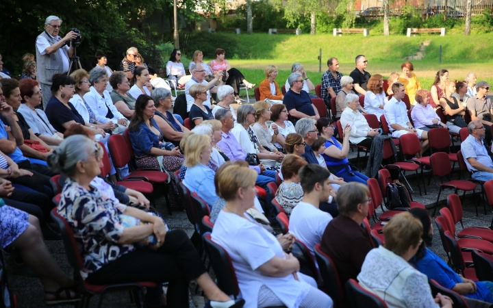 Jubileumi évtől búcsúzott a Dunaújvárosi Vegyeskar - fotó: 