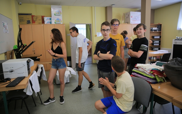 Tábori képtár a DKA bázisáról - fotó: 