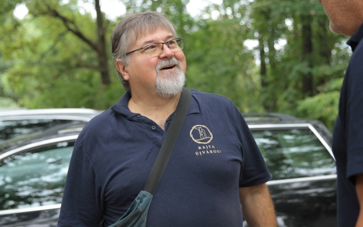 Az erdei tornapálya megtisztítása - fotó: 
