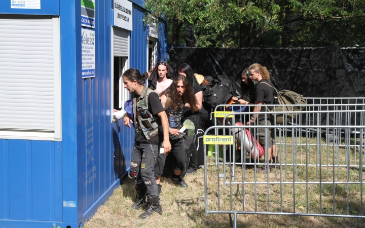 Rockmaraton: Beköltözés és előkészületek - fotó: Ónodi Zoltán