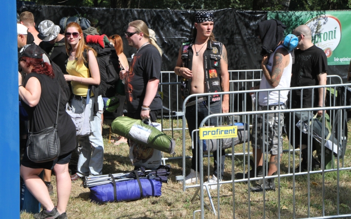 Rockmaraton: Beköltözés és előkészületek - fotó: Ónodi Zoltán
