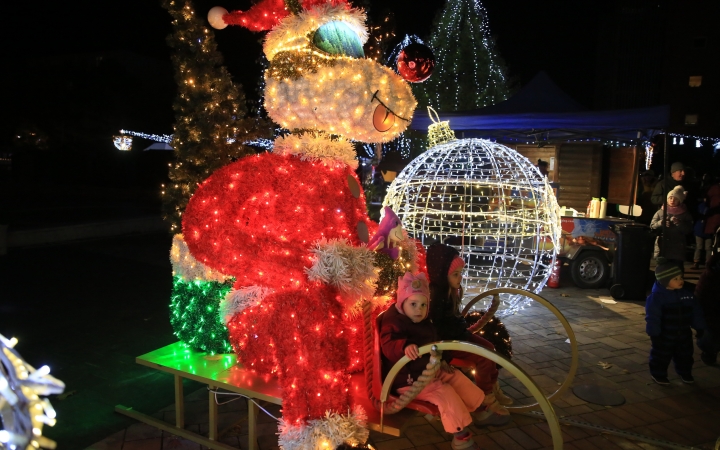 A Nagy Adventi Forgatag Galéria (2023) - fotó: 