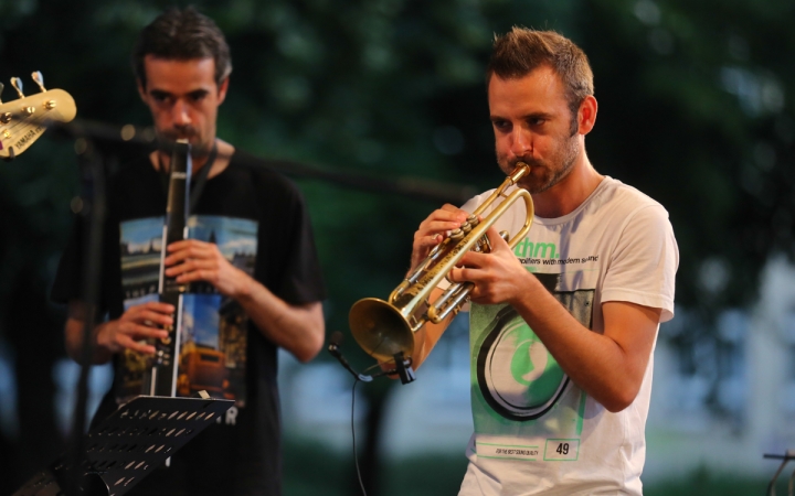 Koós-Hutás Áron jazztrombitás a Ligetben - fotó: Ónodi Zoltán