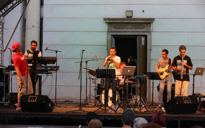 Koós-Hutás Áron jazztrombitás a Ligetben - fotó: Ónodi Zoltán
