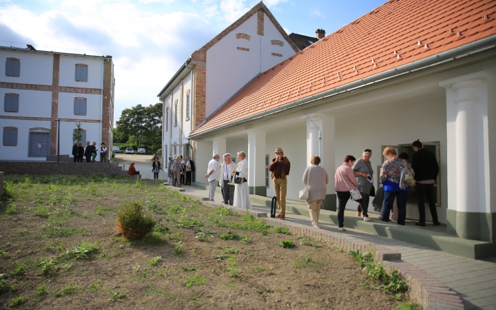 Pentelei Molnár János centenáriumi kiállítása - fotó: 