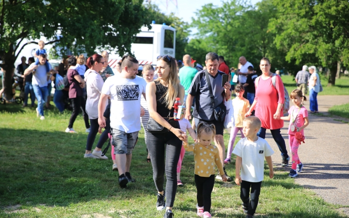 Gyermeknapi meglepetés (2024) - fotó: 