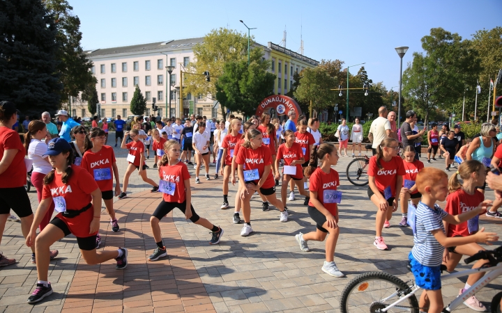 Fuss velünk, fuss értünk! (2024) - fotó: 