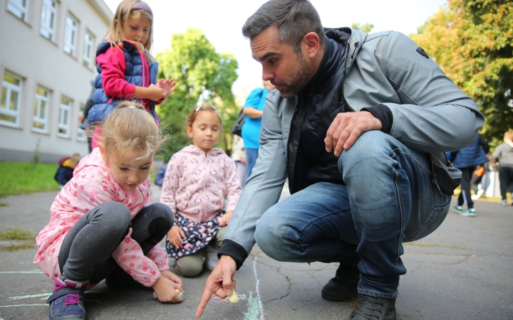 Autómentes nap a Petőfi ligetben (2024) - fotó: 