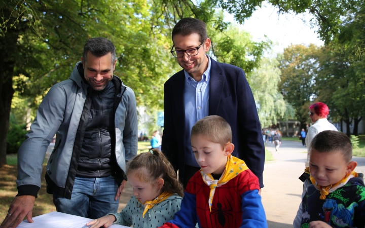 Autómentes nap a Petőfi ligetben (2024) - fotó: 