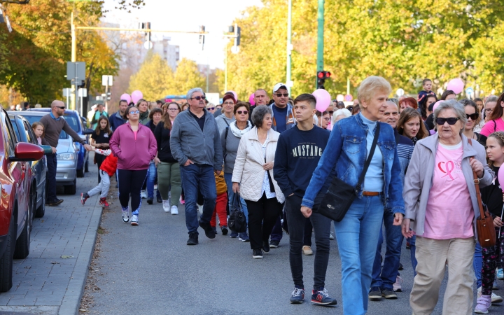 A közösség erejével a mellrák ellen - fotó: 