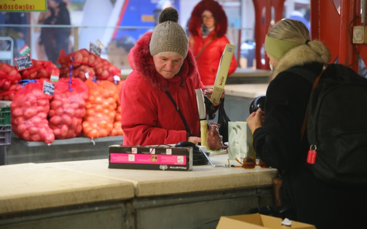 Kincsvadászat az évzáró bolhapiacon - fotó: 