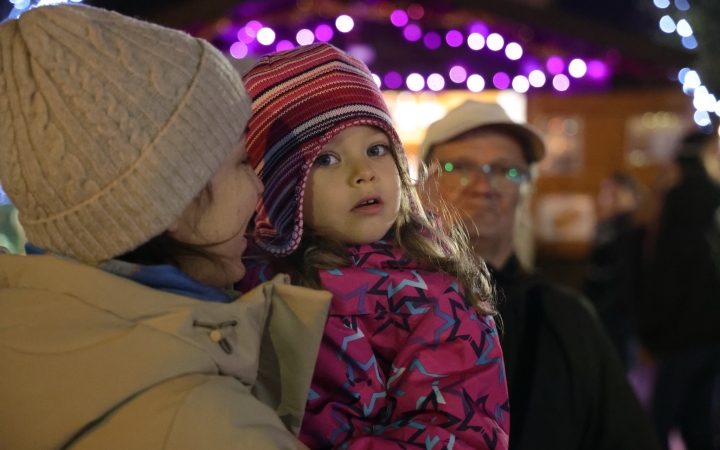 Advent első vasárnapja a Városháza téren (2024) - fotó: 