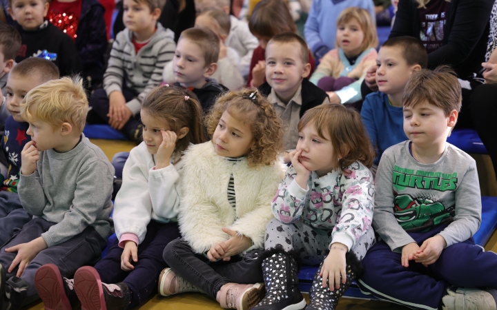 Joulupukki a Béke városrészben - fotó: 