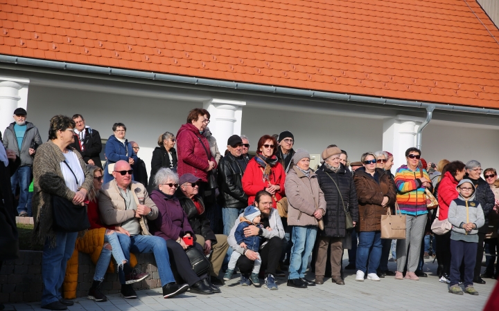 Sülve, főve, együtt – pillanatképek a kolbászfesztiválról - fotó: 