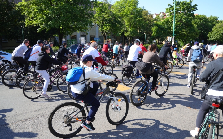 Közösség két keréken – tarolt a 39. bringatúra - fotó: 