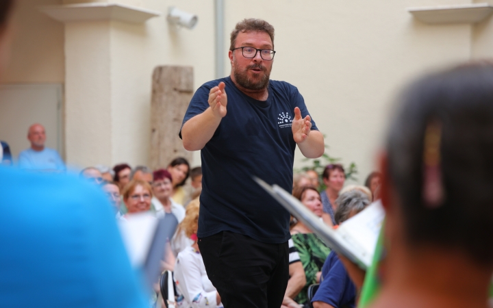 Parádés koncert a múzeumkertben - fotó: 