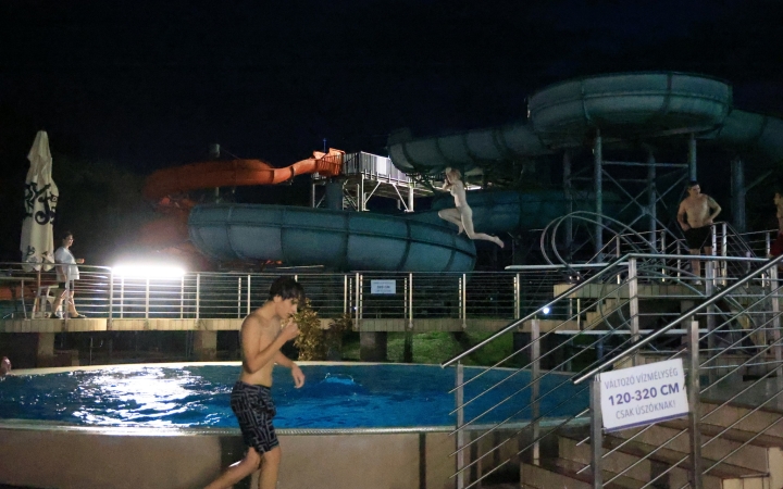 Strandok Éjszakája (2025) - fotó: 