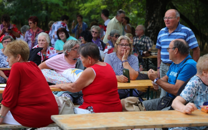 Hagyd otthon az unokád! (2025) - fotó: 