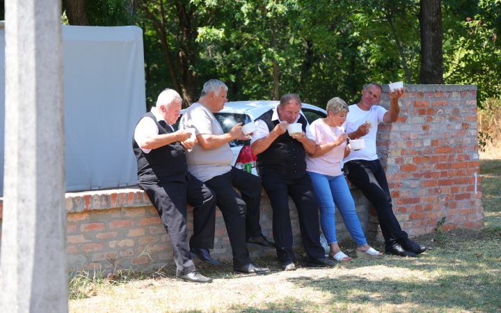 Hagyd otthon az unokád! (2025) - fotó: 