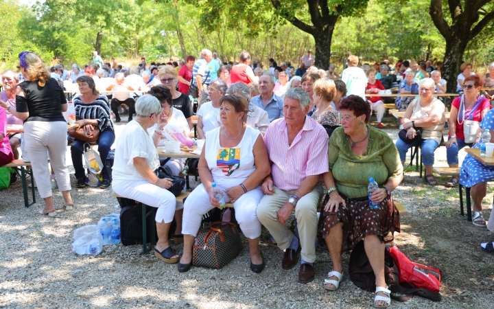 Hagyd otthon az unokád! (2025) - fotó: 
