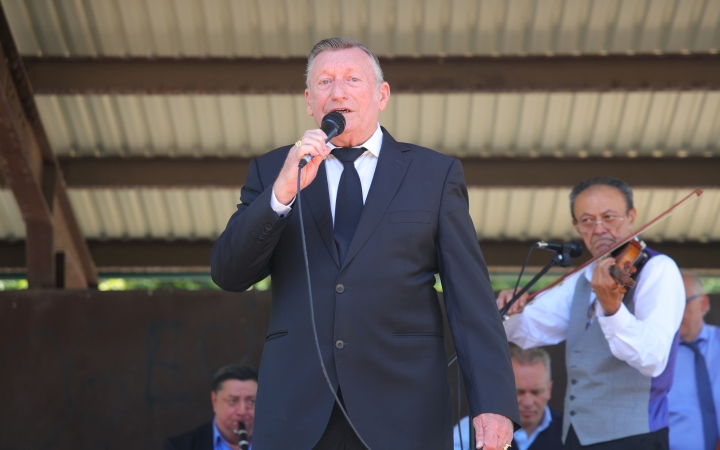 Hagyd otthon az unokád! (2025) - fotó: 