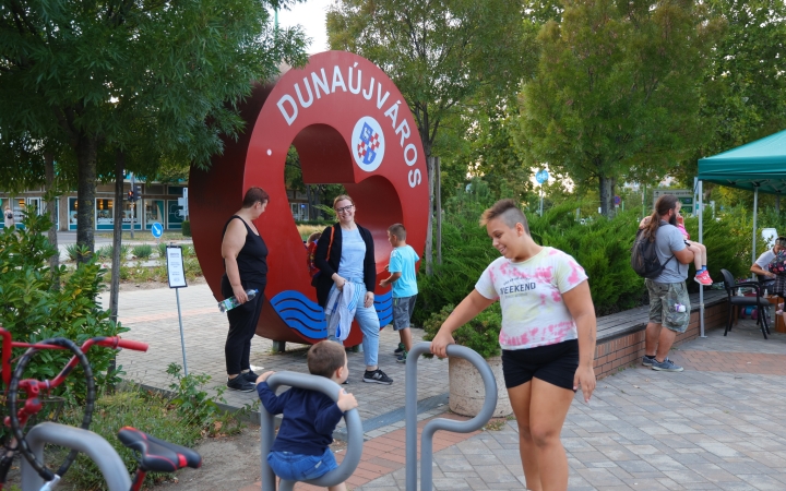 KönyvTér a Városháza téren (2025) - fotó: 
