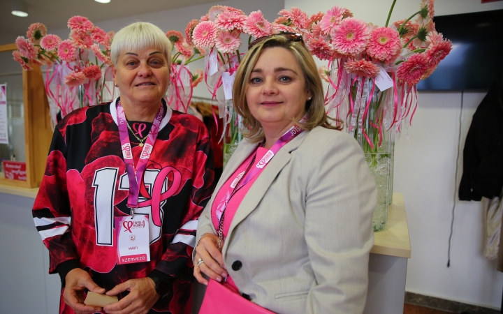 Figyelj rá(n)k! (2025) - fotó: Figyelj rá(n)k! (2025) - fotó: