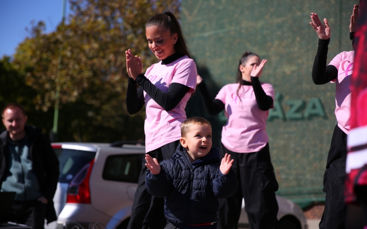 Figyelj rá(n)k! (2025) - fotó: Figyelj rá(n)k! (2025) - fotó: