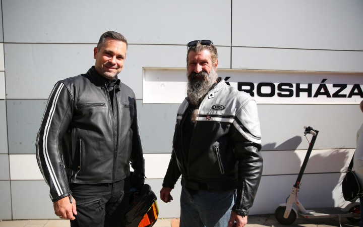 Figyelj rá(n)k! (2025) - fotó: Figyelj rá(n)k! (2025) - fotó: