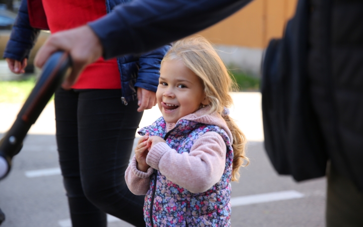 Figyelj rá(n)k! (2025) - fotó: Figyelj rá(n)k! (2025) - fotó: