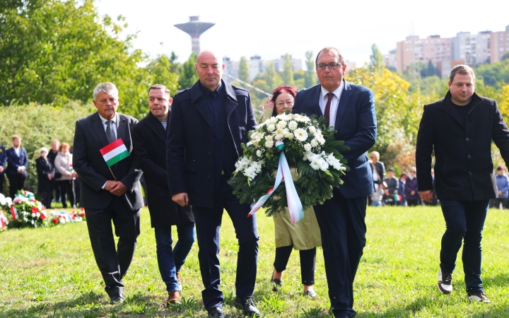 Október 6. (2025) - fotó: 